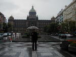 Antrą dieną Prahoj lijo...